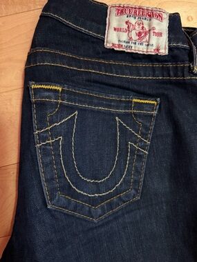 True Religion Skinny Jeans in Dark Indigo with Yellow Stitching